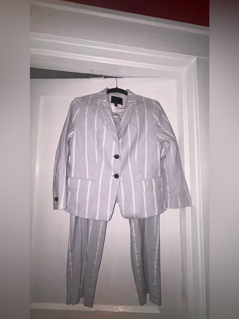 Light Blue womens Suit Jacket & Pants from Banana Republic jacket sz 6p/pants 4P